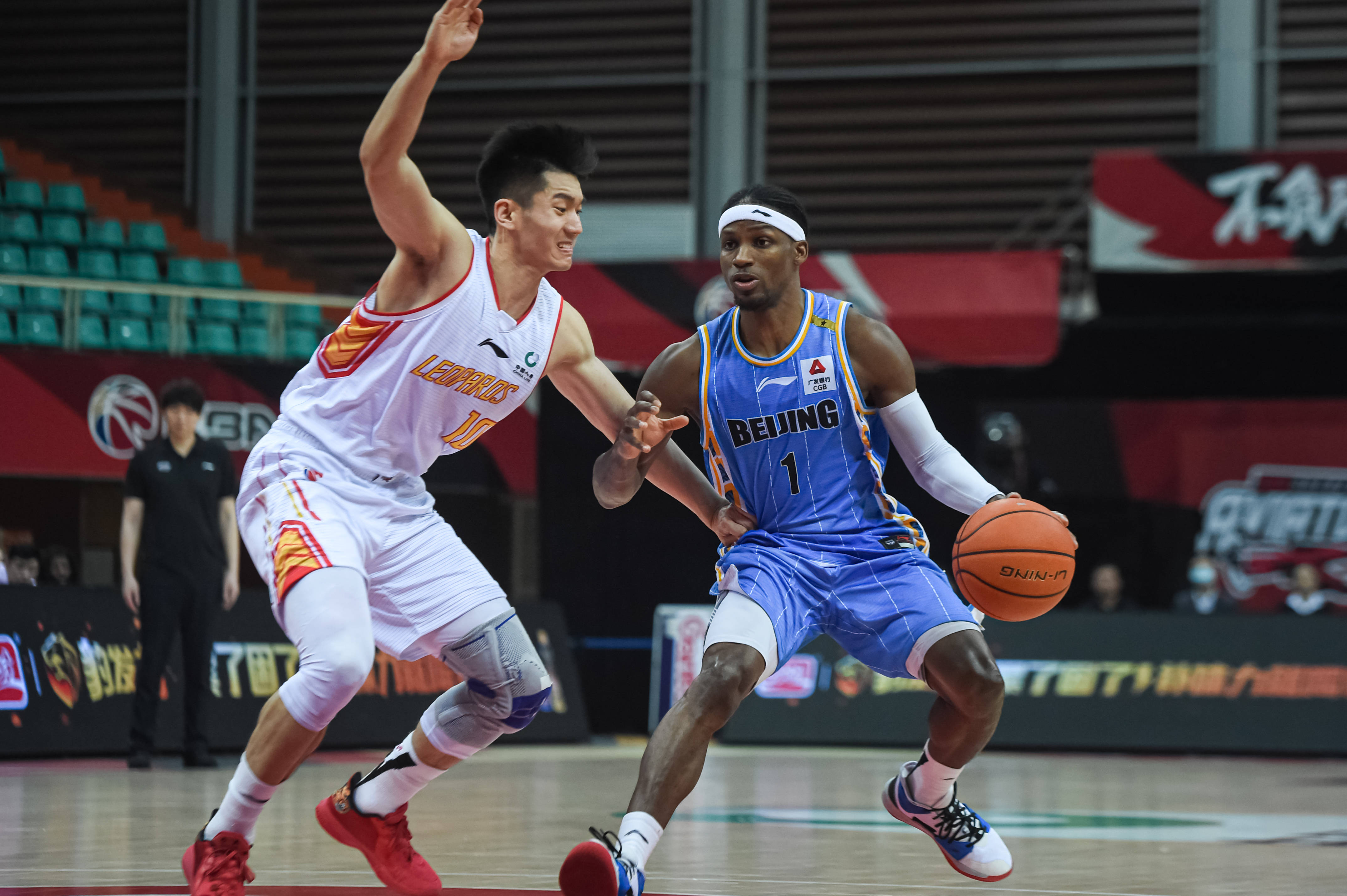 伏的剧情 伏的剧情