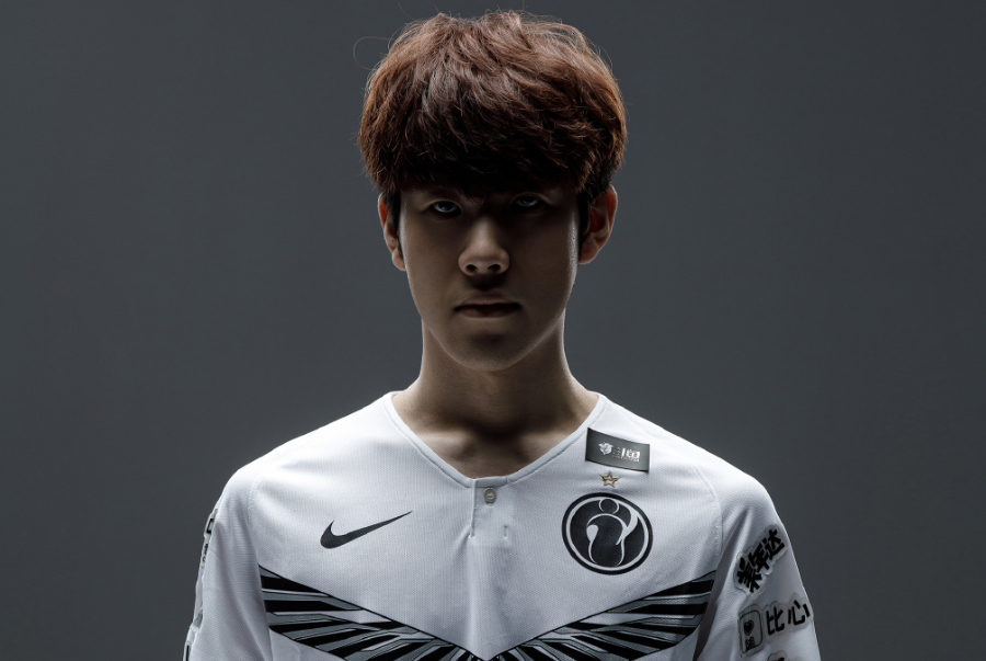 因此如果他 因此如果他