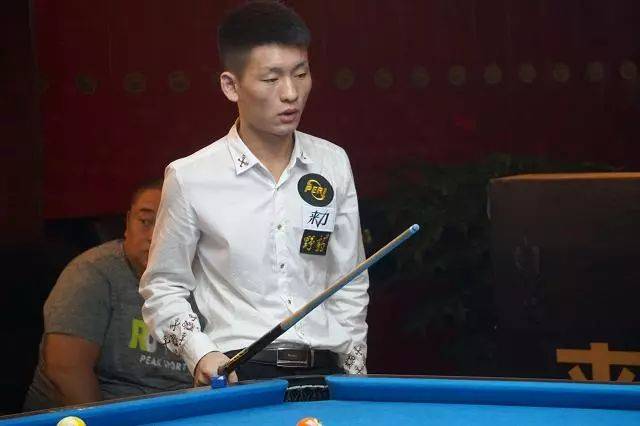 场的前锋没 场的前锋没