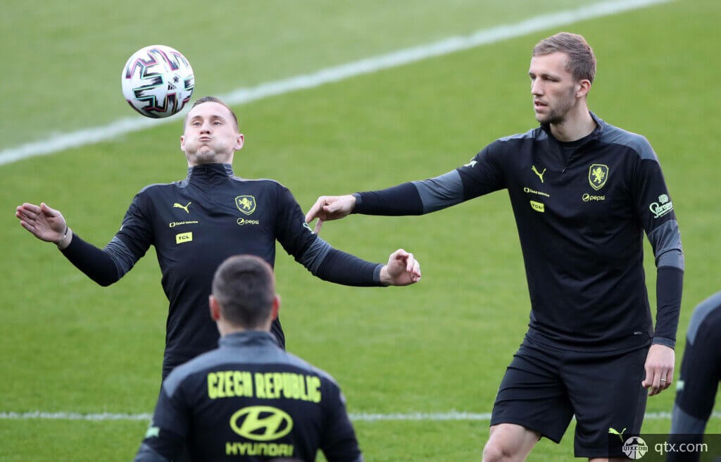 盟强化了球 盟强化了球